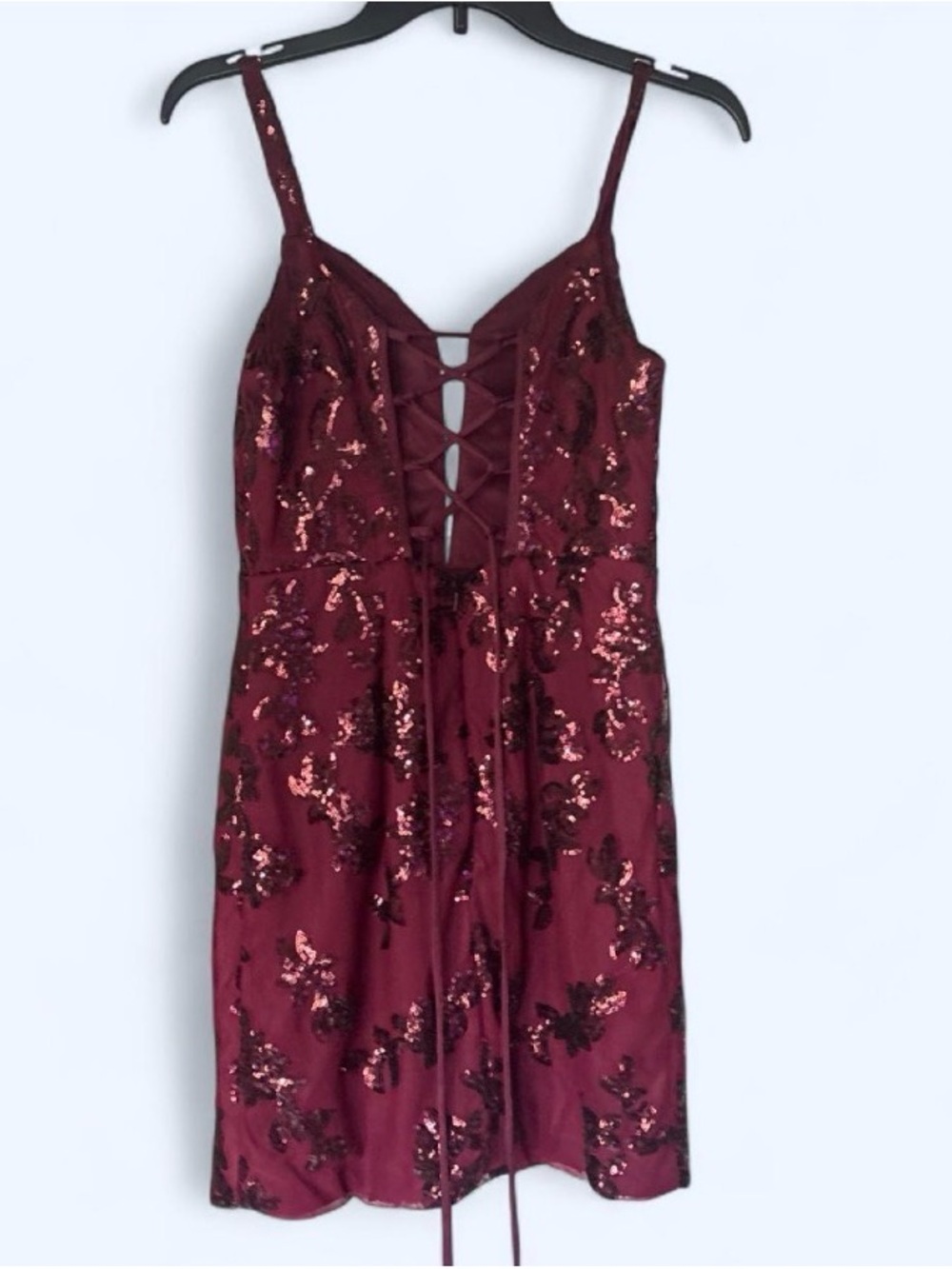 Women's Burgundy Sequin Lace-Up Prom Dress
